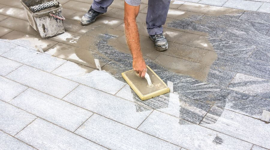 Professional Flat Roofing Installation in Dumont, IA